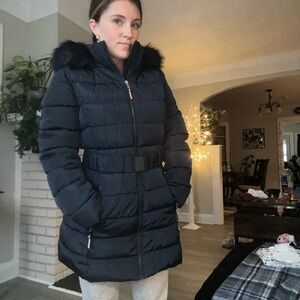 Tommy Hilfiger Navy Puffer Jacket with Fur Hood